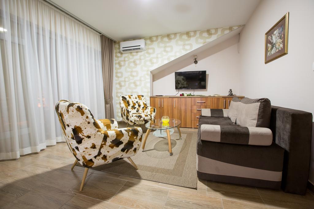 Apartmani Mg Никшич Экстерьер фото