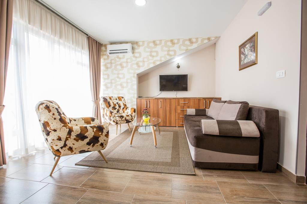 Apartmani Mg Никшич Экстерьер фото