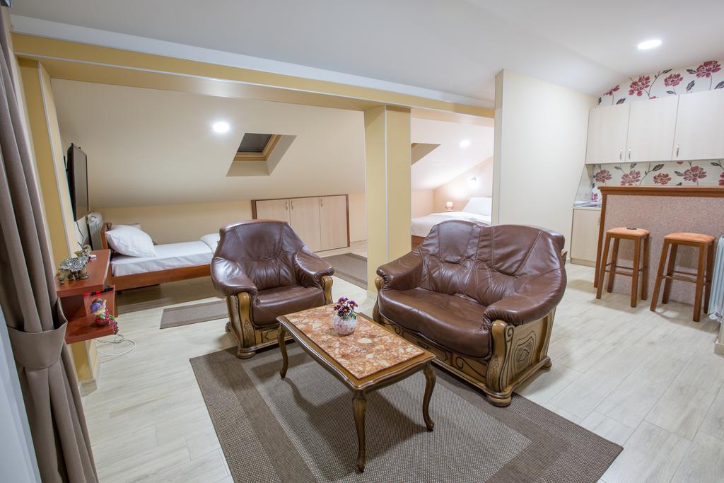 Apartmani Mg Никшич Экстерьер фото