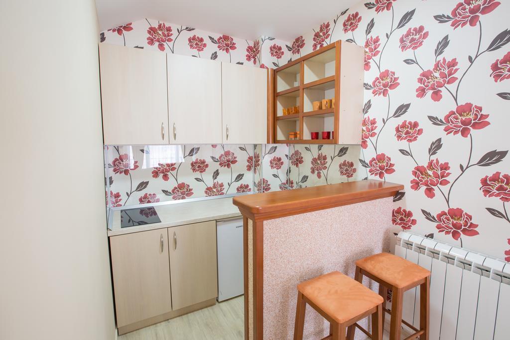 Apartmani Mg Никшич Экстерьер фото